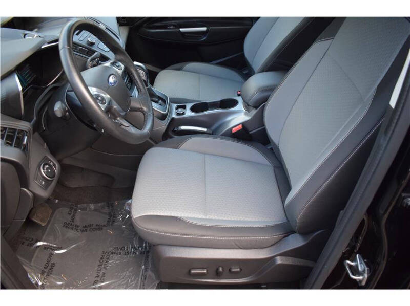 2017 Ford C-MAX Hybrid SE