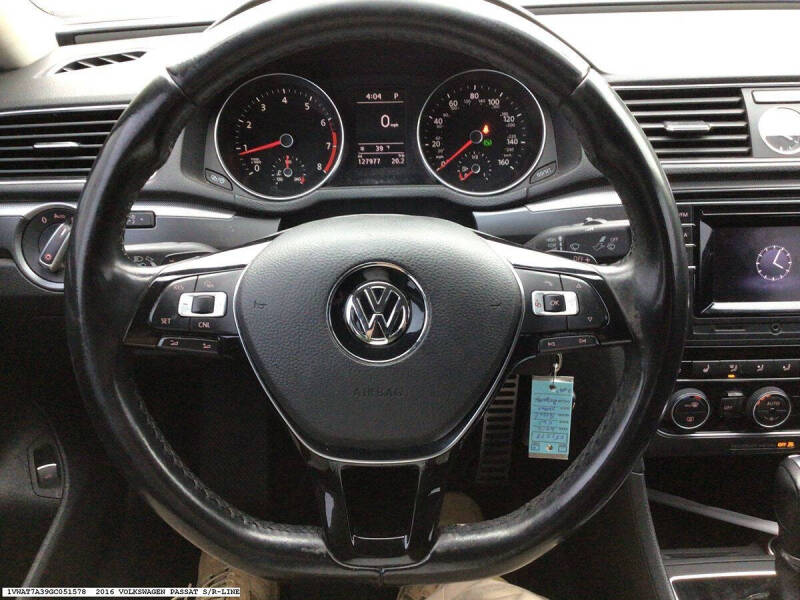 2016 Volkswagen Passat
