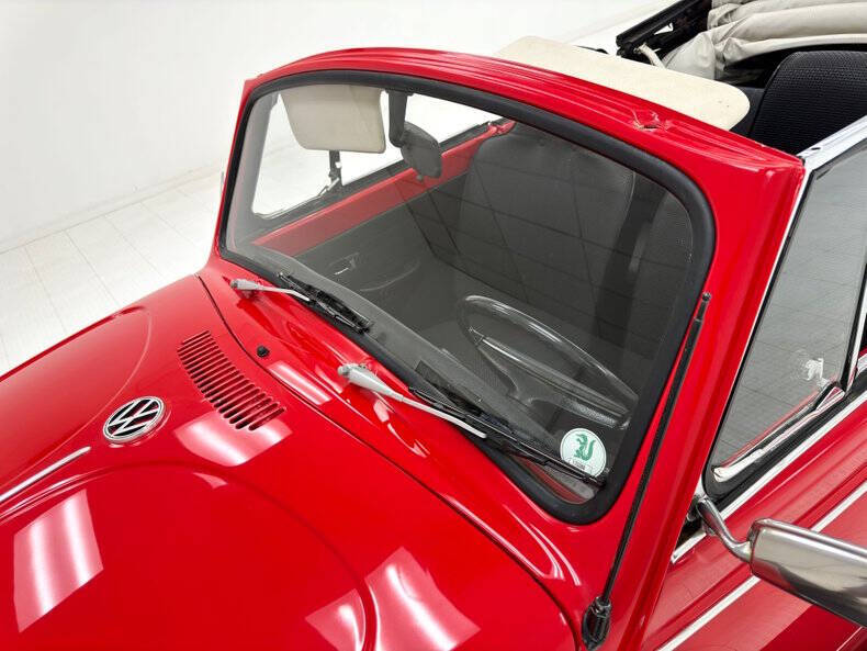 1972 Volkswagen Super Beetle