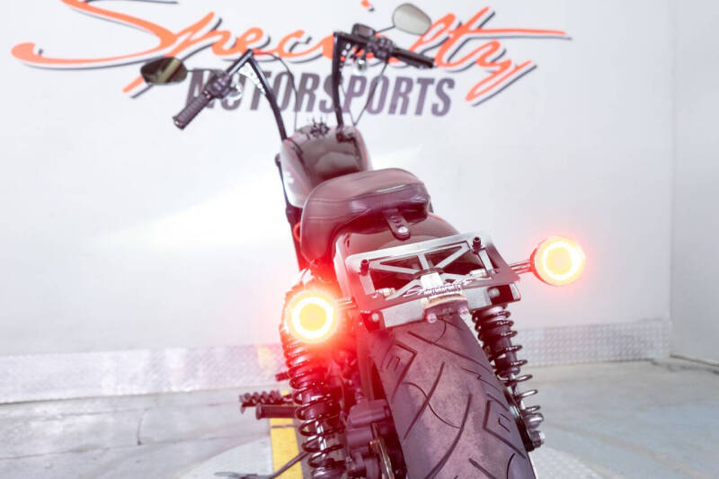2020 Harley-Davidson Roadster