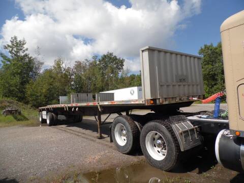 2000 Fontaine flat bed for sale at Recovery Team USA in Slatington PA