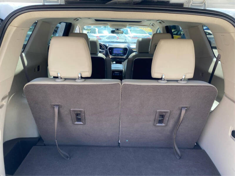 2018 GMC Acadia Denali