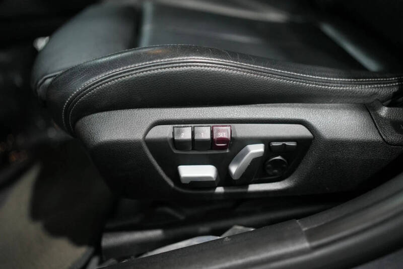 2016 BMW 3 Series 328i