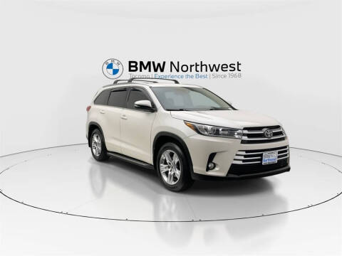 2017 Toyota Highlander