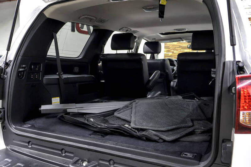 2018 Toyota Sequoia TRD Sport