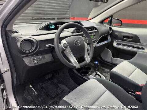 2013 Toyota Prius c Two