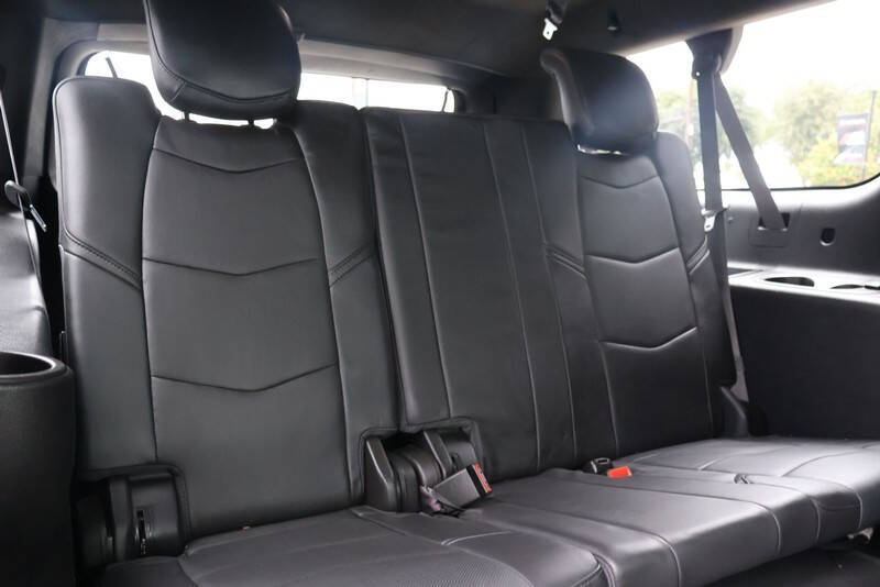 2017 Cadillac Escalade ESV Platinum