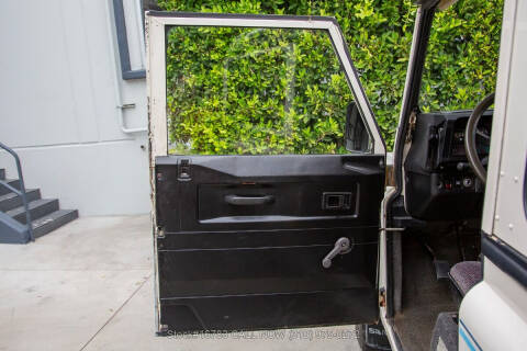 1989 Land Rover Santana