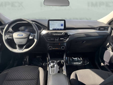 2024 Ford Escape Active