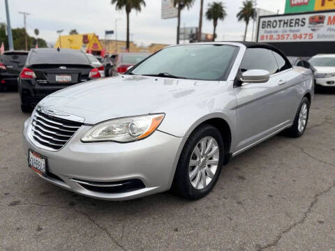 2012 Chrysler 200 Touring