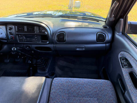 2002 Dodge Ram 2500 SLT Plus