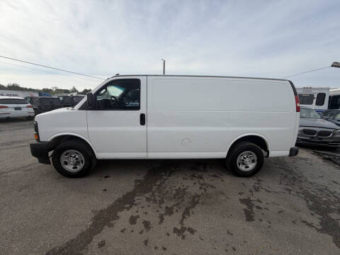 2017 Chevrolet Express 2500