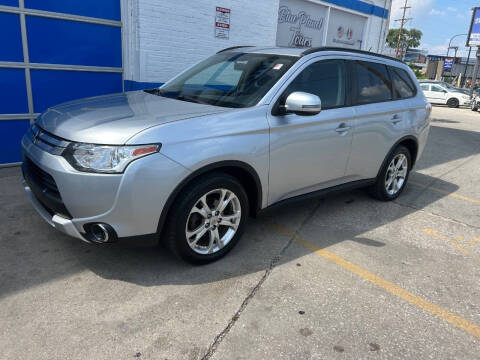 2015 Mitsubishi Outlander SE