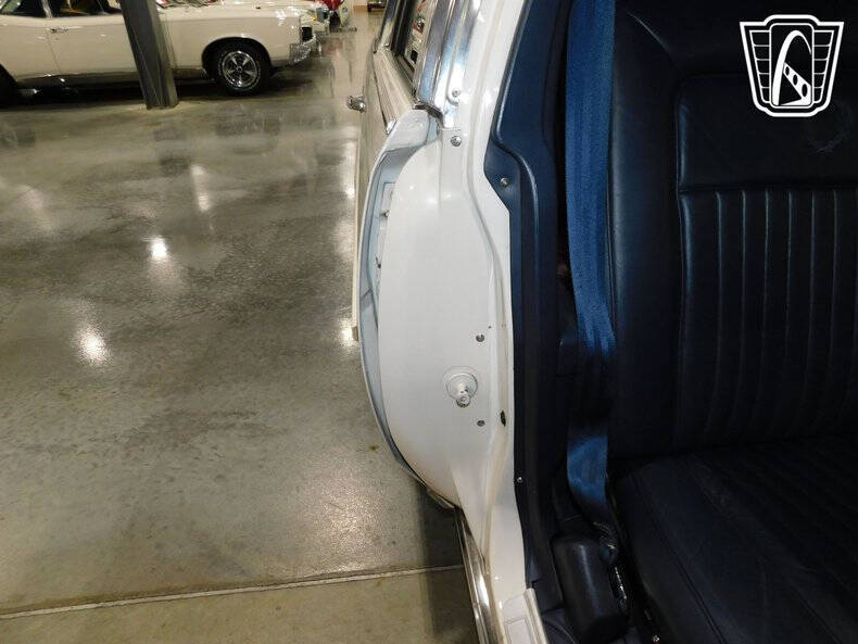 1988 Cadillac Brougham