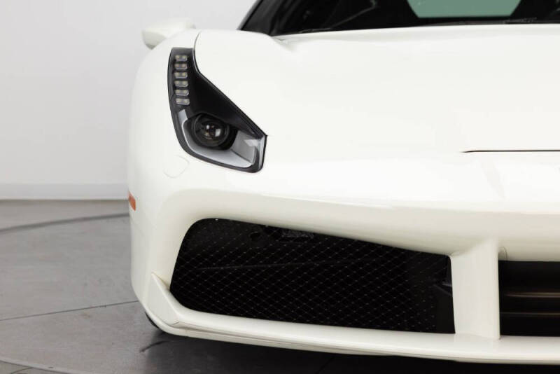 2019 Ferrari 488 GTB