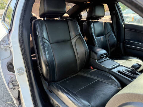 2019 Dodge Charger SXT