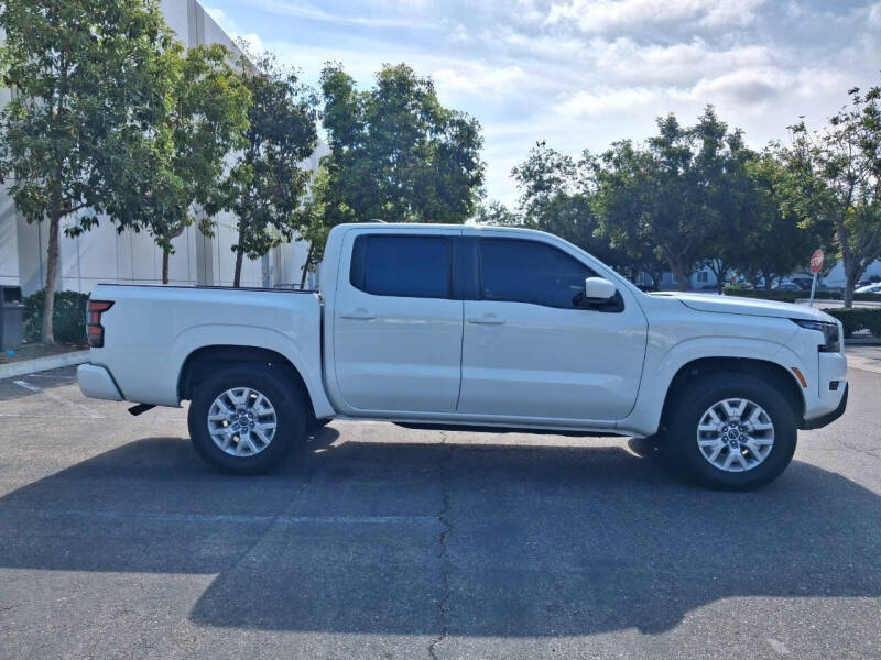 2022 Nissan Frontier SV