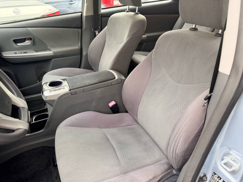 2012 Toyota Prius v Three