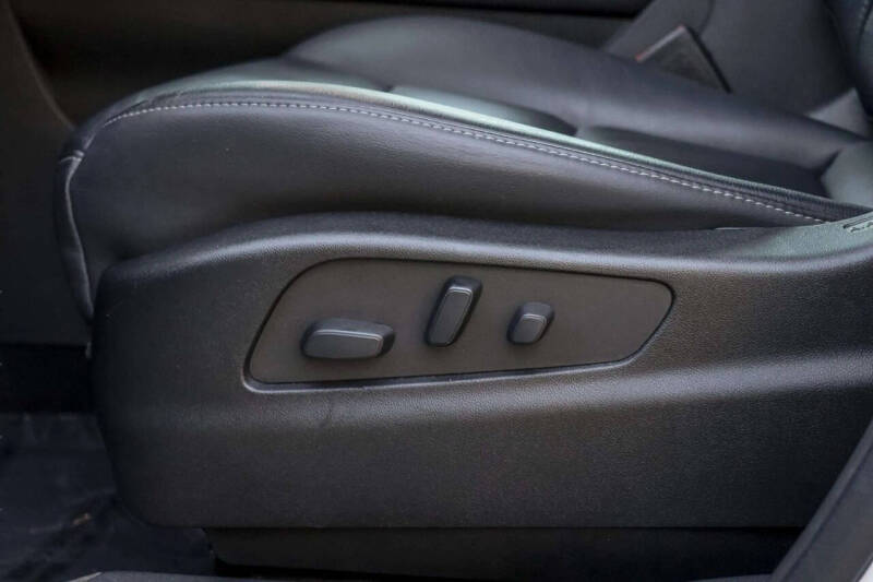 2022 Cadillac XT4 Luxury