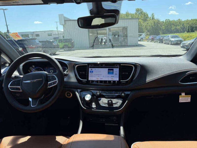 2026 Chrysler Pacifica Pinnacle