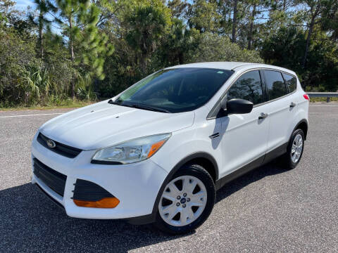 2014 Ford Escape for sale at VICTORY LANE AUTO SALES in Port Richey FL