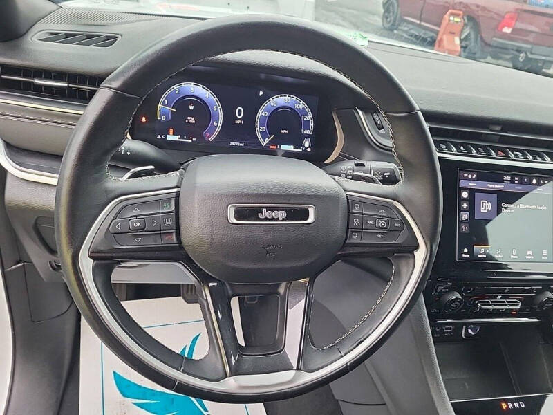 2022 Jeep Grand Cherokee Altitude