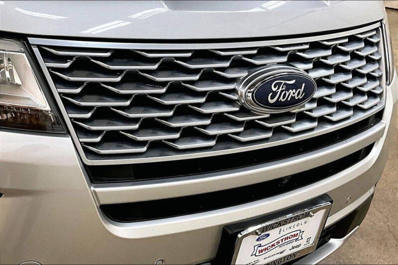 2018 Ford Explorer Platinum