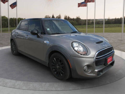 2017 MINI Hardtop 4 Door Cooper S