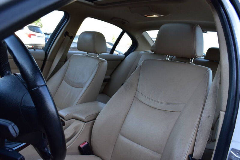 2011 BMW 3 Series 328i