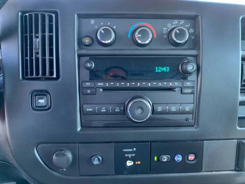 2017 Chevrolet Express 2500