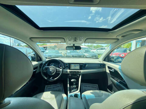 2017 Kia Niro Touring