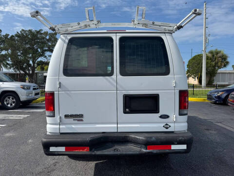 2013 Ford E-Series E-250