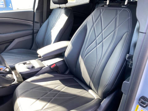 2024 Ford Mustang Mach-E Select