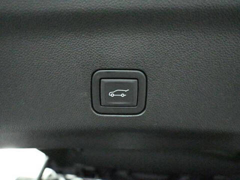 2025 GMC Yukon Denali Ultimate