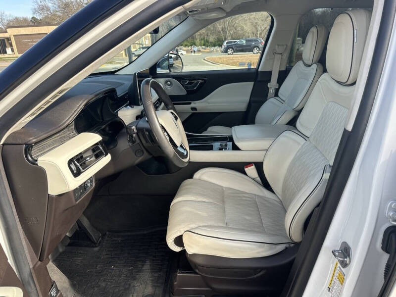 2022 Lincoln Aviator Black Label