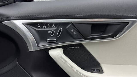 2021 Jaguar F-TYPE P300