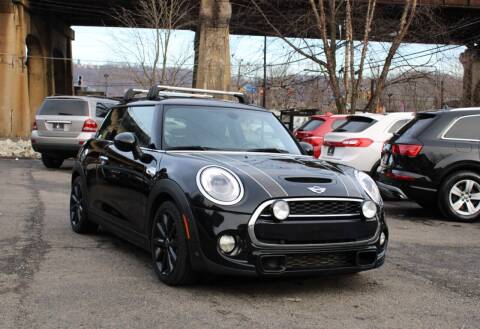 2014 MINI Hardtop for sale at Cutuly Auto Sales in Pittsburgh PA