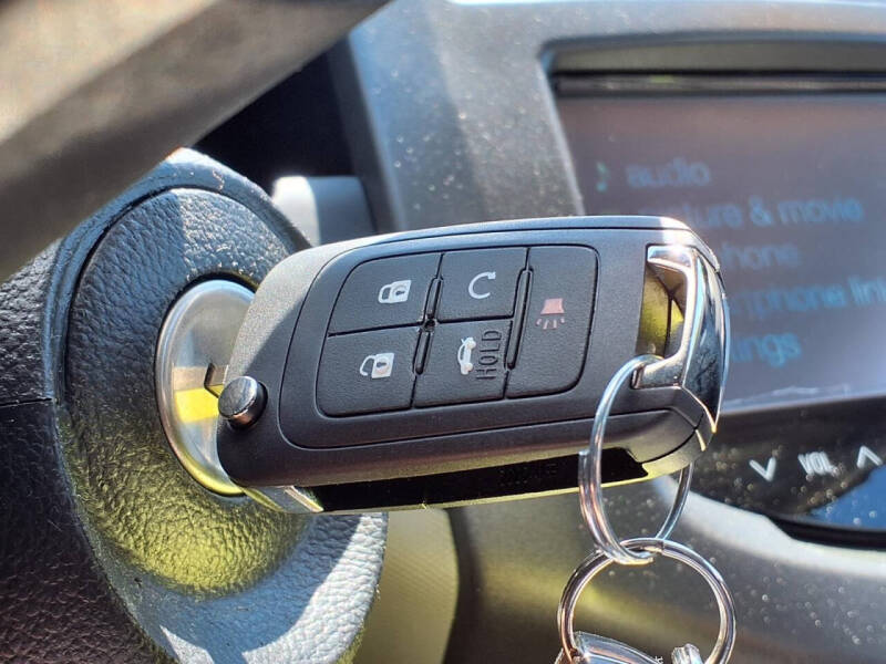 2015 Chevrolet Sonic LT Auto