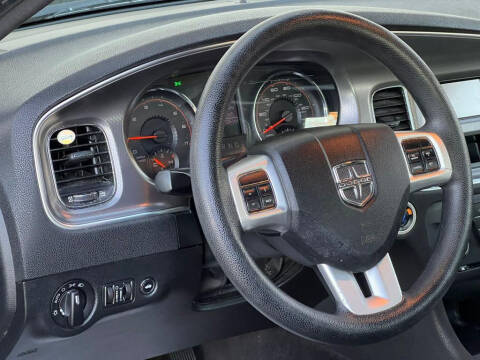 2011 Dodge Charger SE