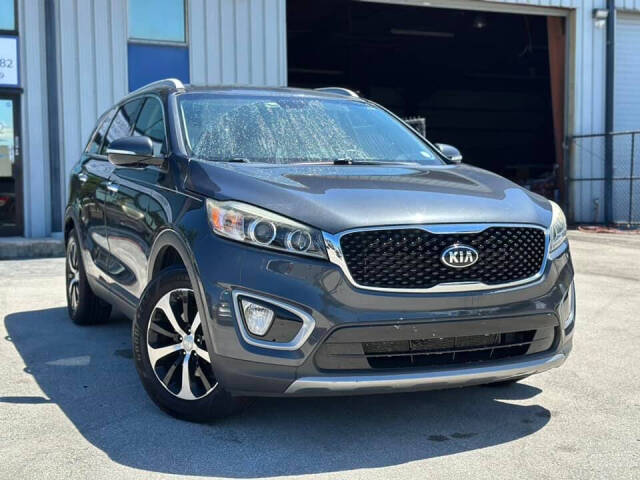 2018 Kia Sorento for sale at Valdez Auto Dealers in Pompano Beach, FL