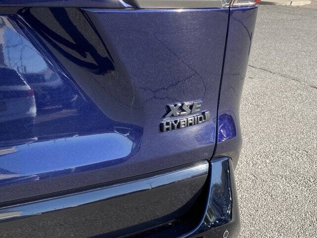 2020 Toyota RAV4 Hybrid XSE