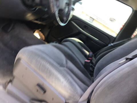 2004 Chevrolet Silverado 2500HD Work Truck