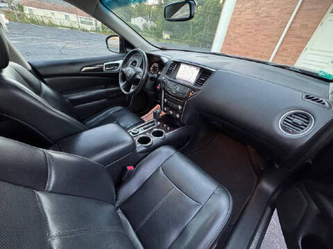 2015 Nissan Pathfinder