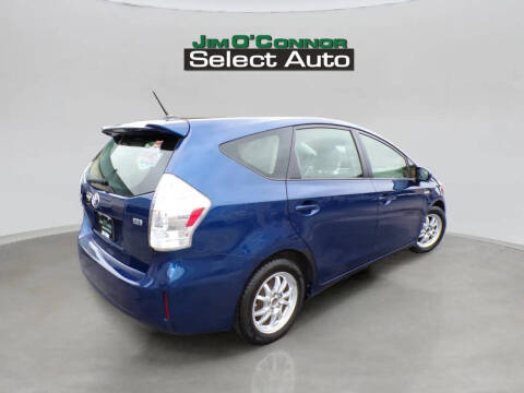 2012 Toyota Prius v Three