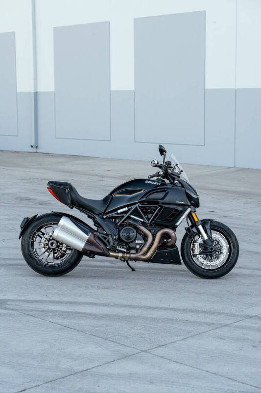 2011 Ducati Diavel