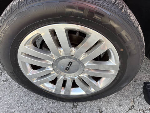2012 Lincoln Navigator