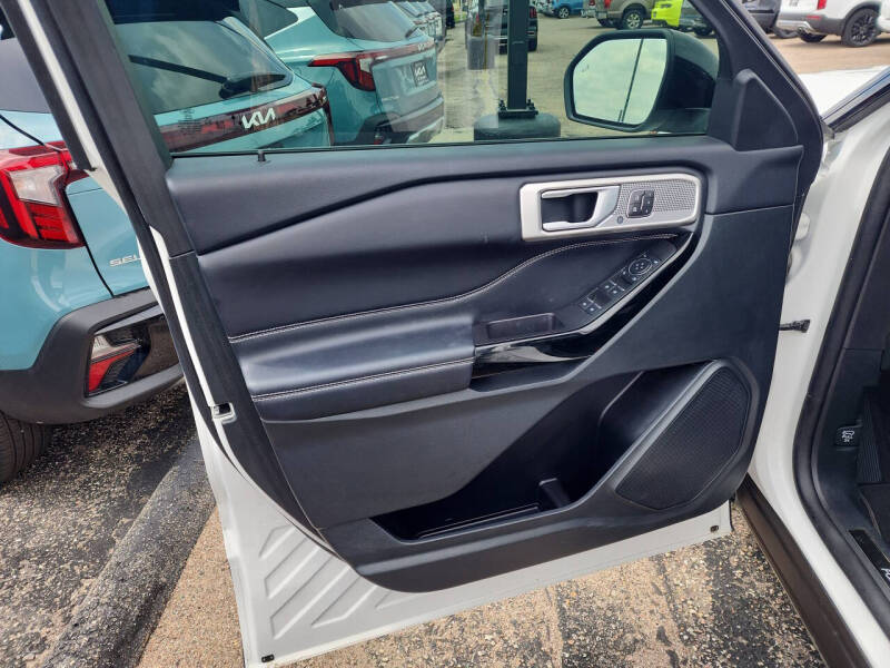 2023 Ford Explorer ST