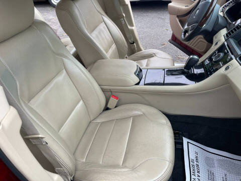2013 Ford Taurus Limited