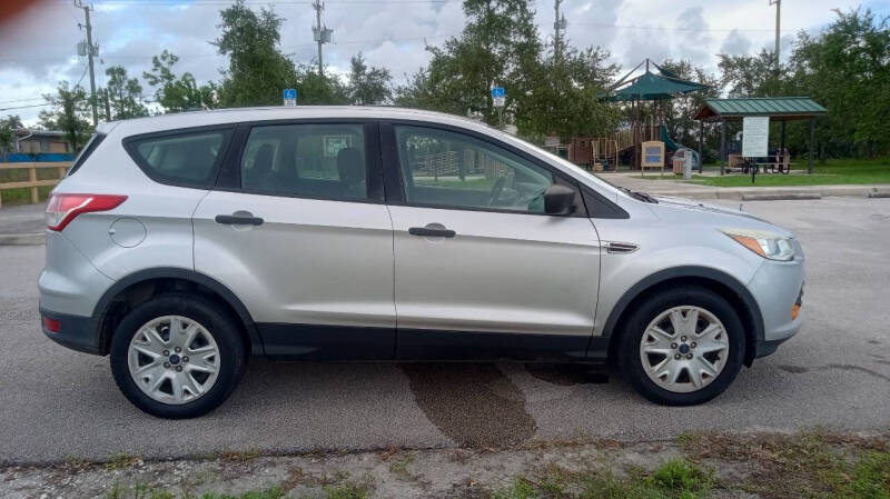 2015 Ford Escape S