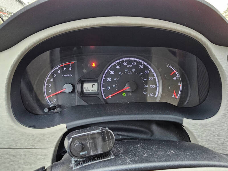 2012 Toyota Sienna LE 7-Passenger